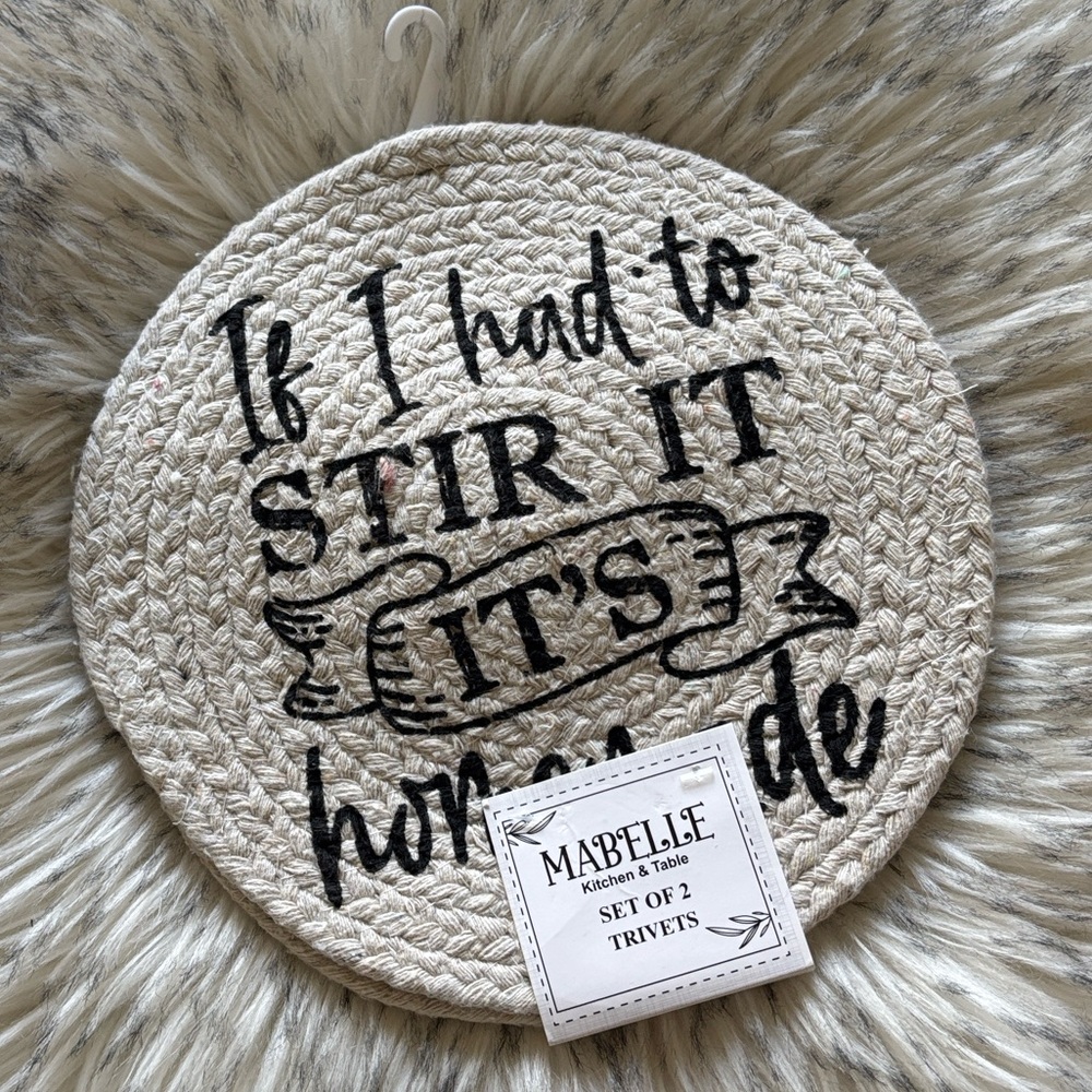 NWT Mabelle Set of 2 Woven Kitchen Trivets